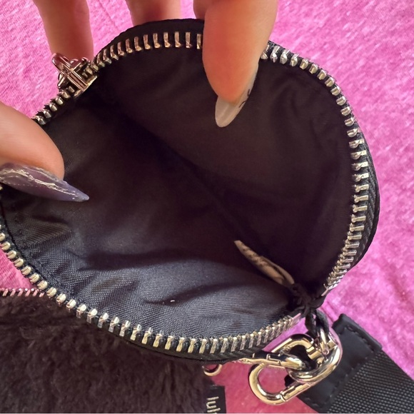 Lululemon Dual Pouch Wristlet
Plush Fleece - Black - Picture 8 of 10